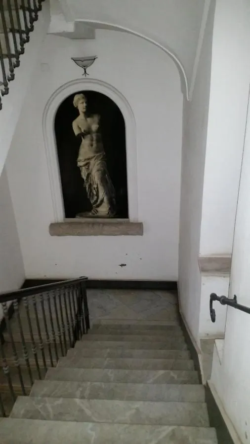 B&B Cavallerizza 14 Nápoly Panzió
